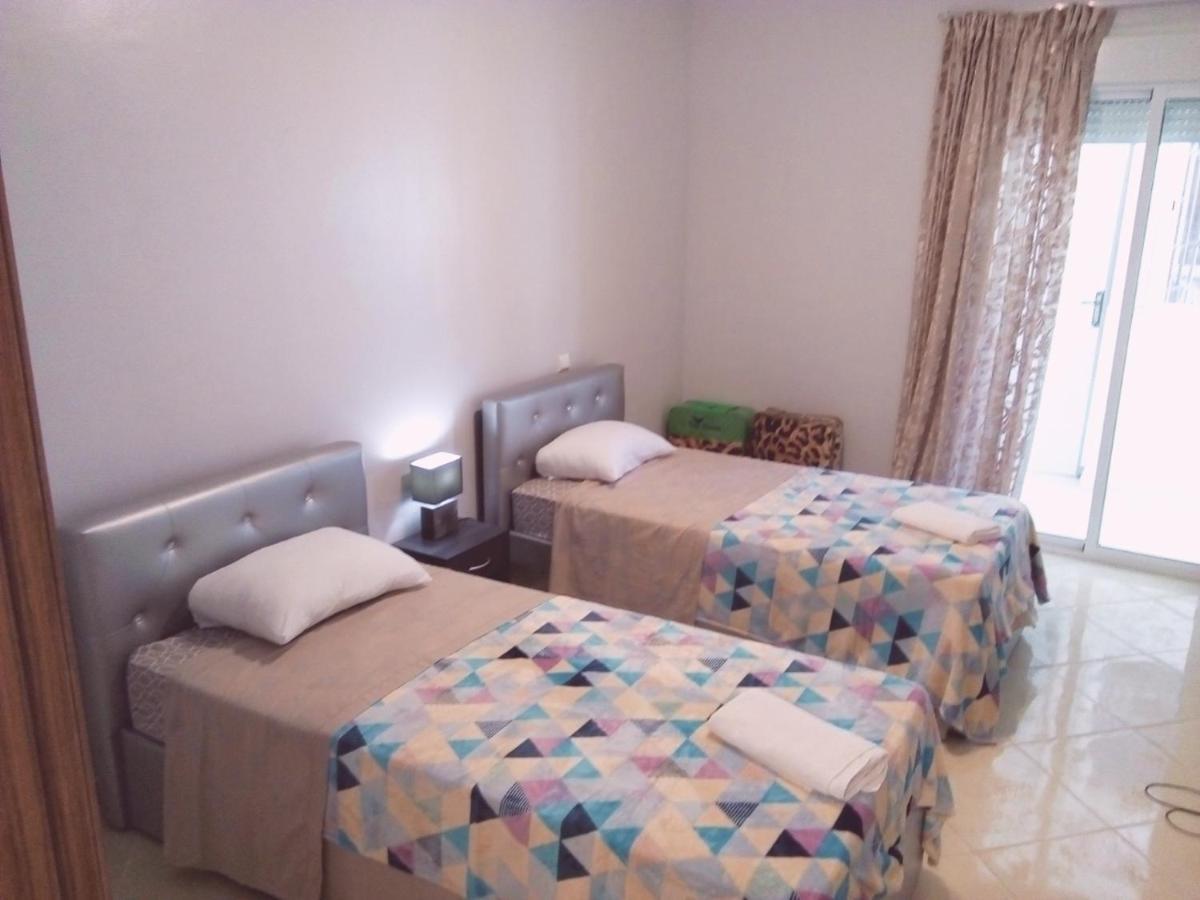 Appartement A Tanger Deux Chambres Buitenkant foto
