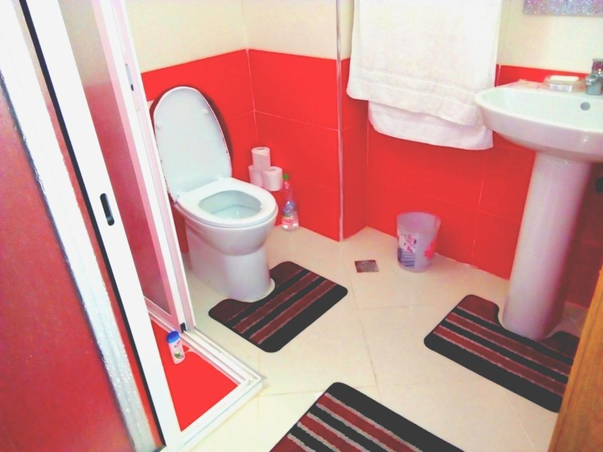 Appartement A Tanger Deux Chambres Buitenkant foto